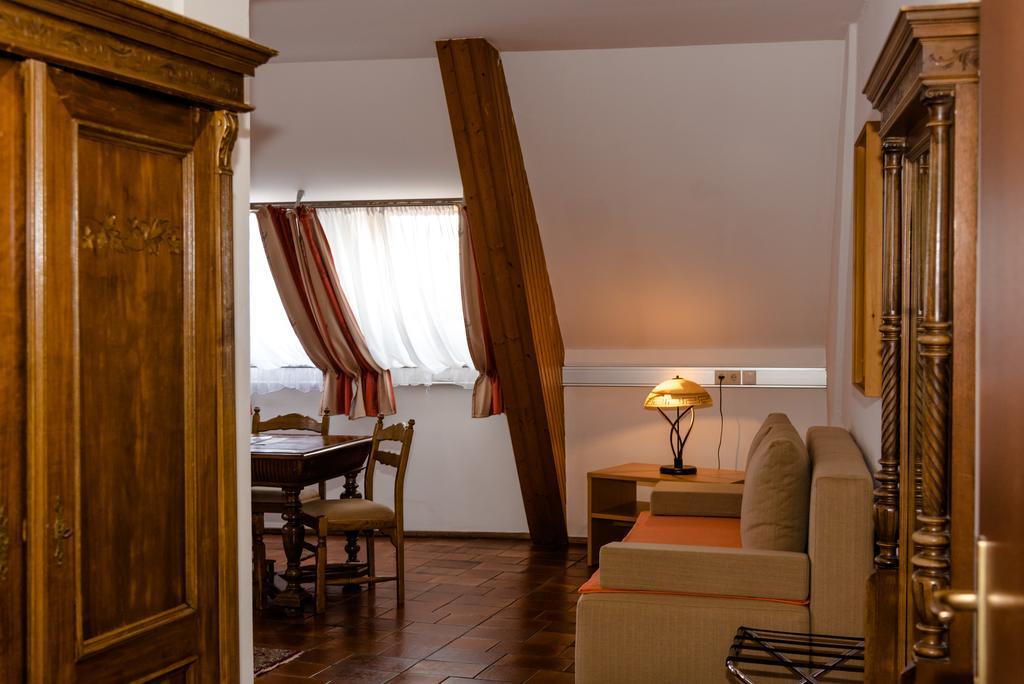Stadthotel Schwerterbraeu Юденбурґ Екстер'єр фото
